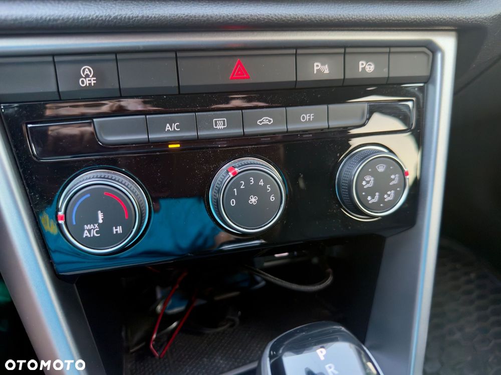 Volkswagen T-Roc 1.5 TSI Life DSG - 13