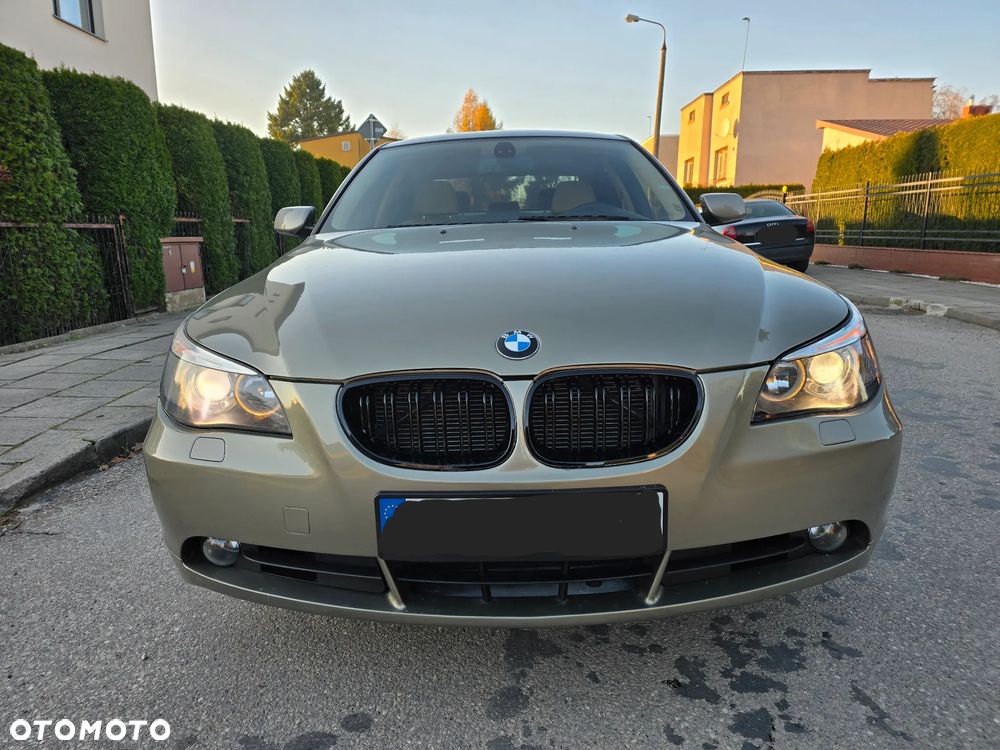 BMW Seria 5 - 35
