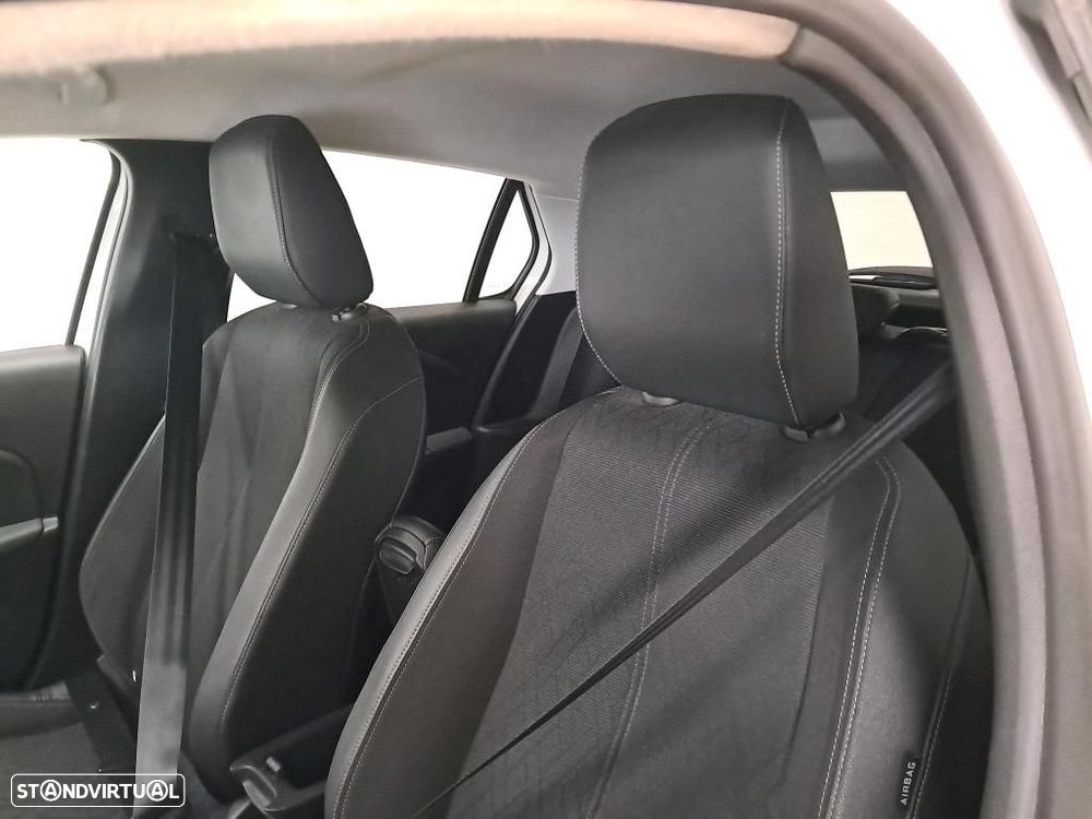 Opel Corsa 1.5 D Elegance - 6