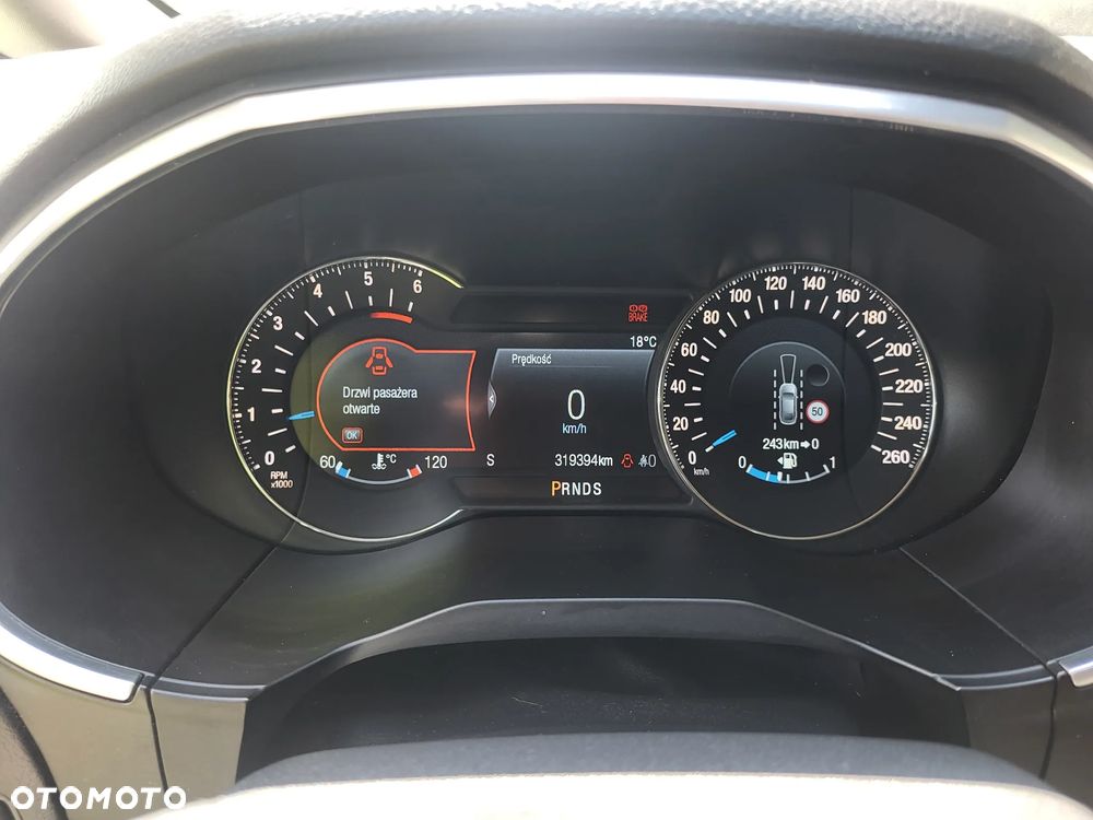 Ford S-Max 2.0 TDCi Titanium PowerShift - 11