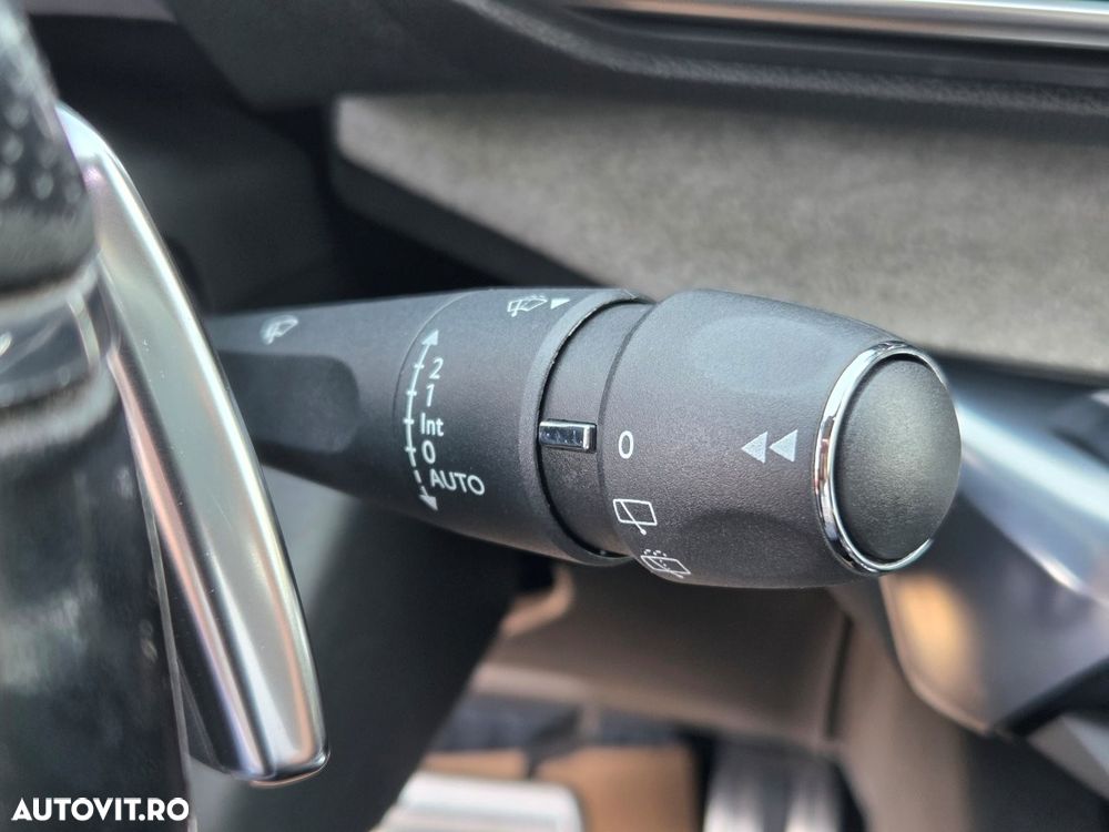 Peugeot 5008 BlueHDI 180 EAT8 GT - 36