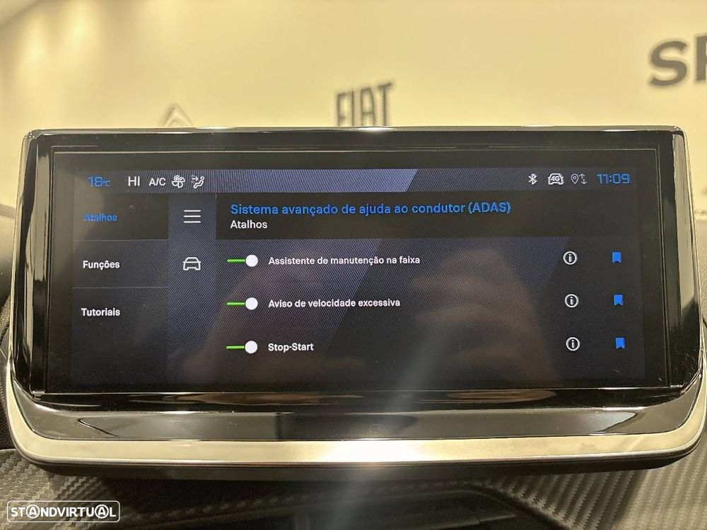 Peugeot 2008 1.2 Hybrid Allure e-DCS6 - 16