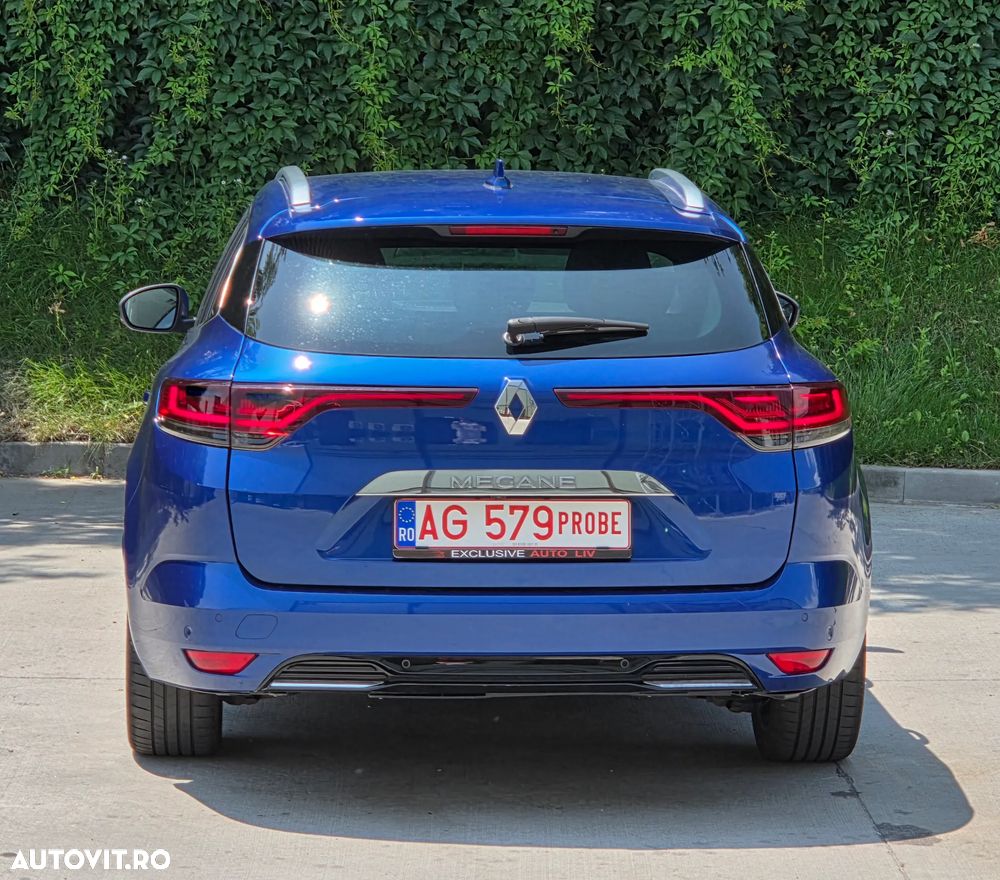 Renault Megane BLUE dCi 115 EDC BOSE EDITION - 10