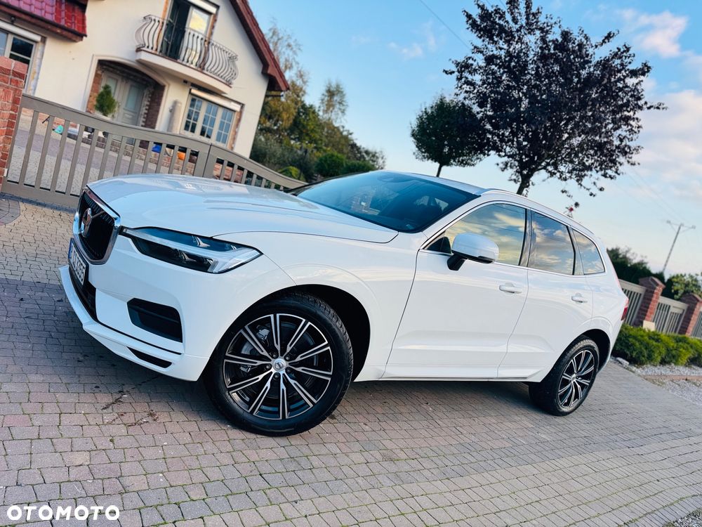 Volvo XC 60 B4 D AWD Geartronic Momentum Pro - 26