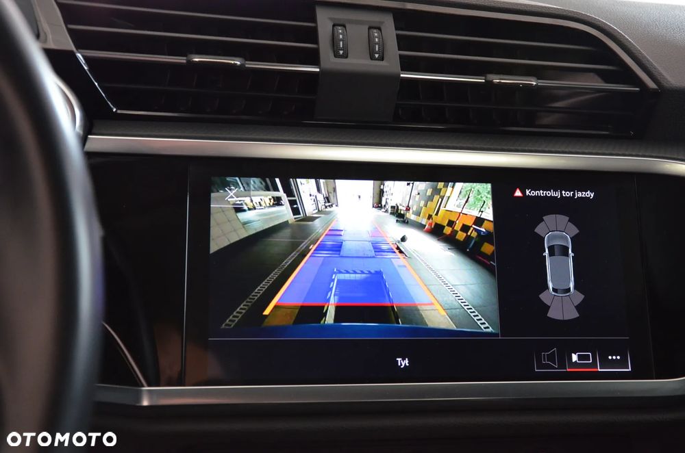 Audi Q3 Sportback 45 TFSI Quattro S-Line S tronic - 36