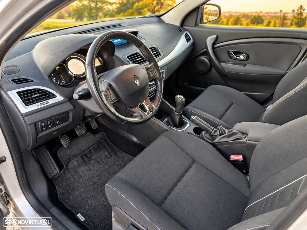 Renault Mégane Sport Tourer 1.5 dCi Dynamique - 8