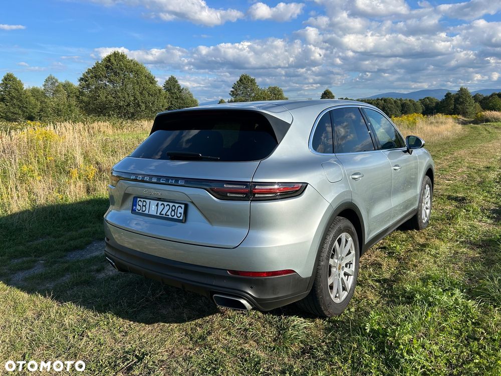 Porsche Cayenne Platinum Edition - 37