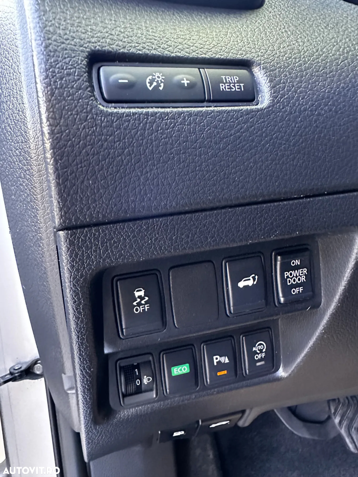 Nissan X-Trail 1.6 dCi Xtronic N-Connecta - 20
