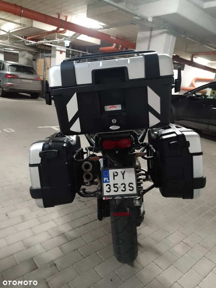 Moto Guzzi V85 - 5
