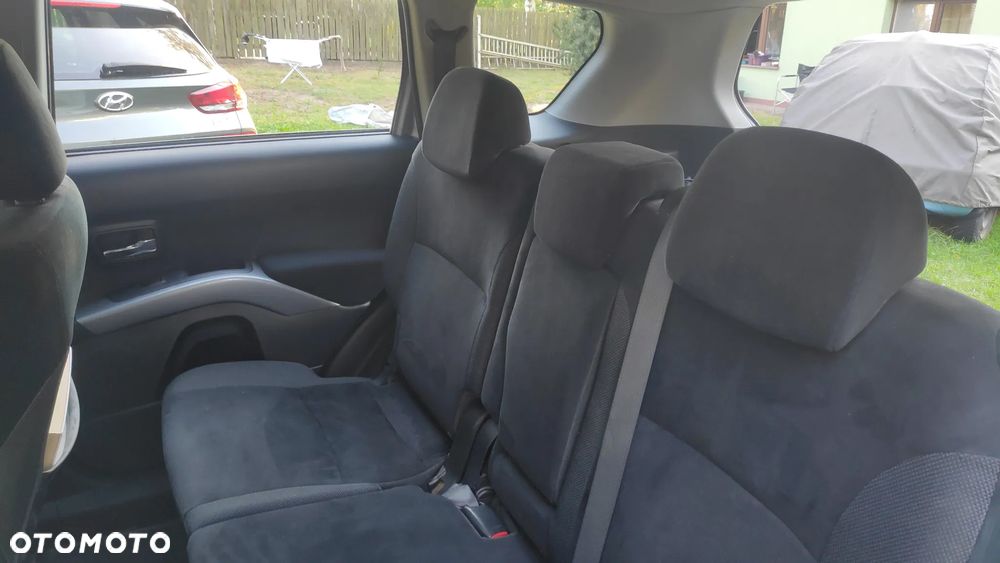 Mitsubishi Outlander 2.0 DID Invite - 32