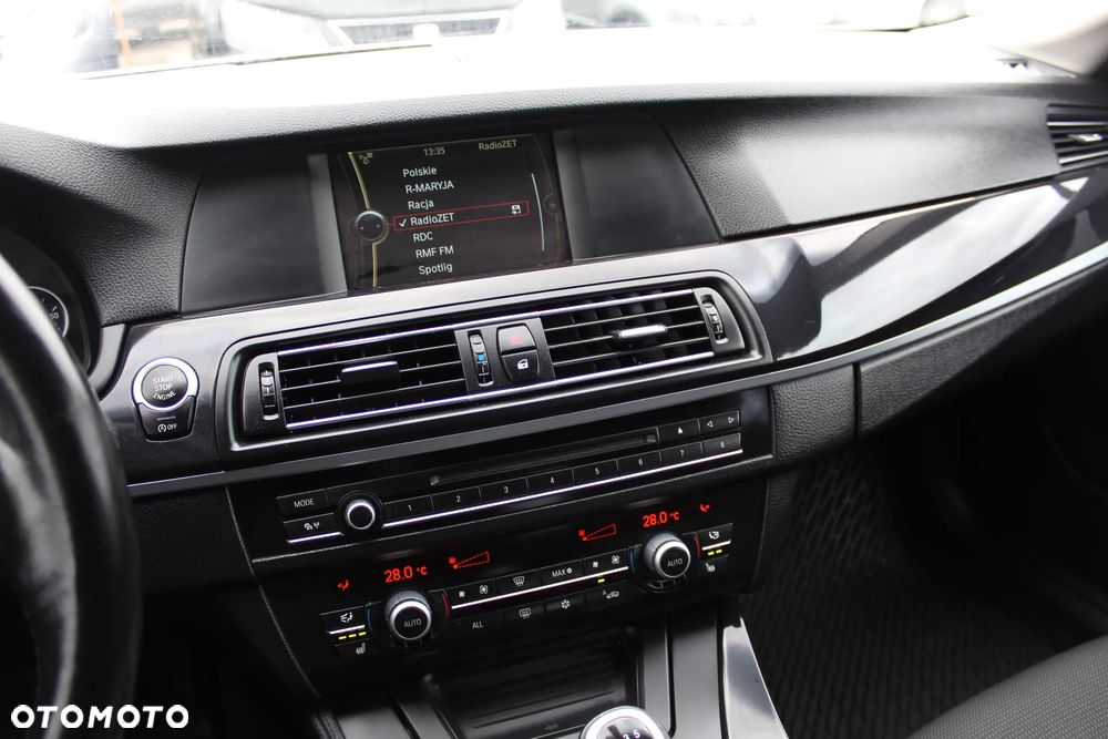 BMW Seria 5 520d - 15