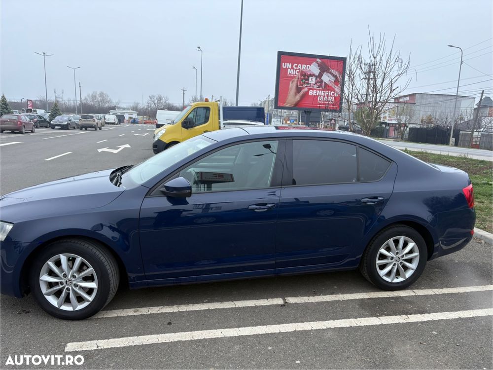 Skoda Octavia 1.6 TDI Ambiente - 6