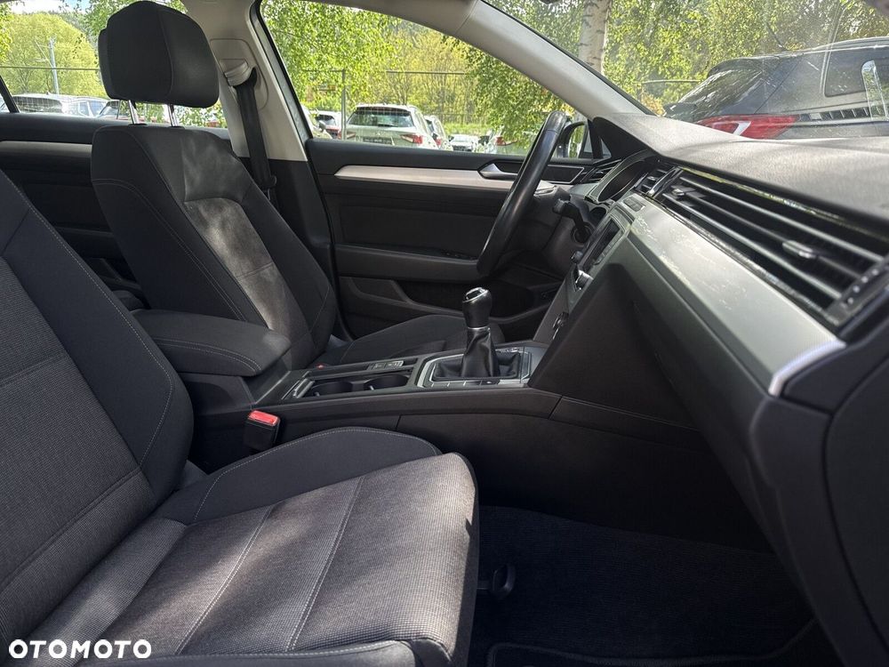 Volkswagen Passat 1.4 TSI BMT ACT Comfortline - 16