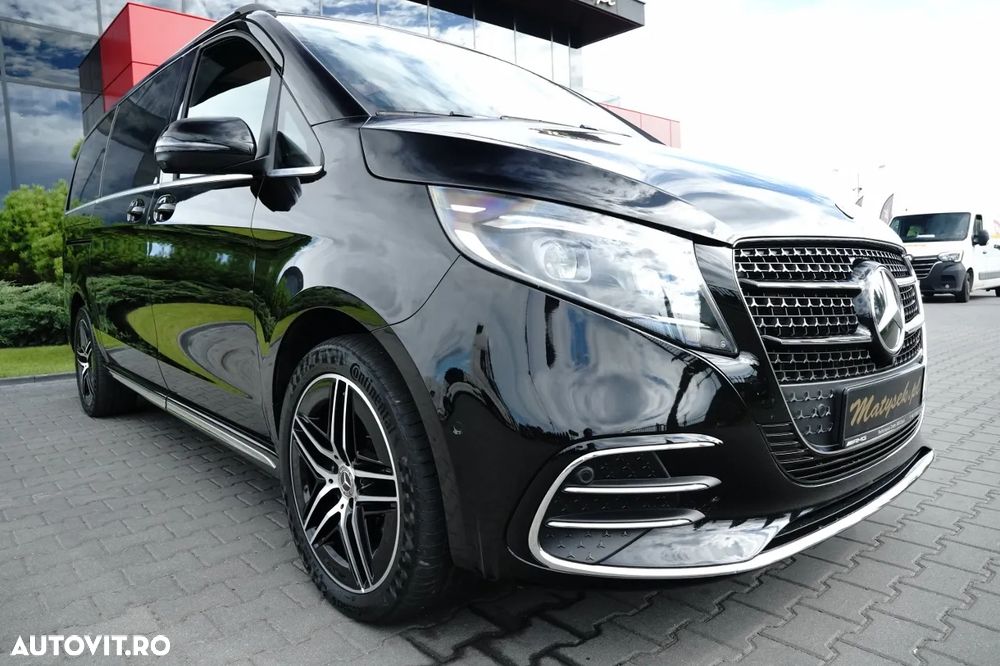 Mercedes-Benz V - 8