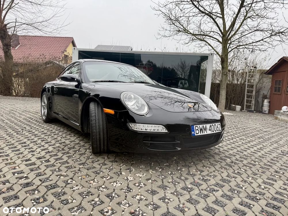 Porsche 911 Carrera - 8