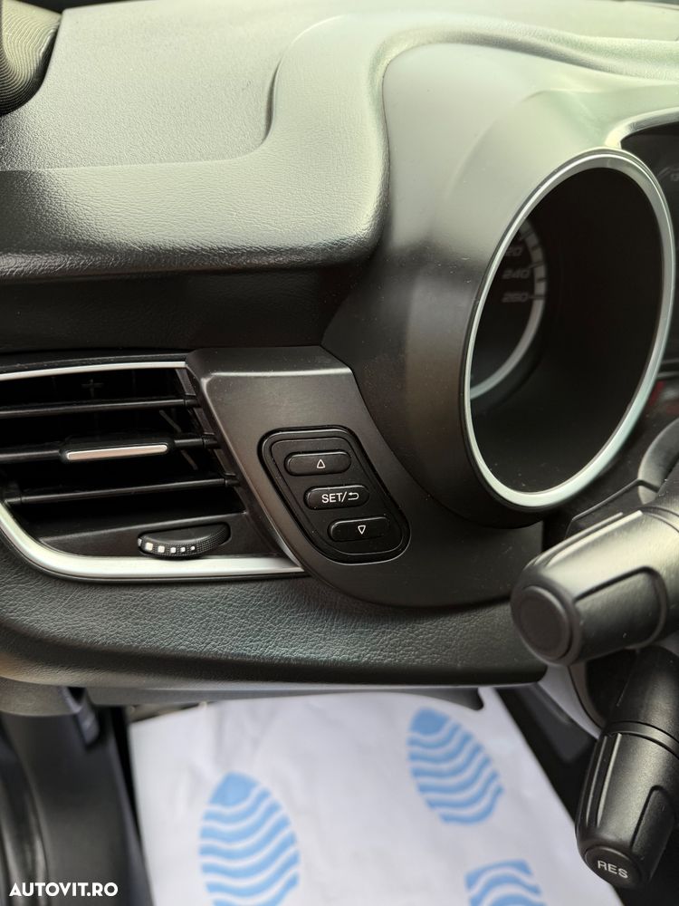 Alfa Romeo Giulietta 2.0 JTDM 16V TCT Sport - 24