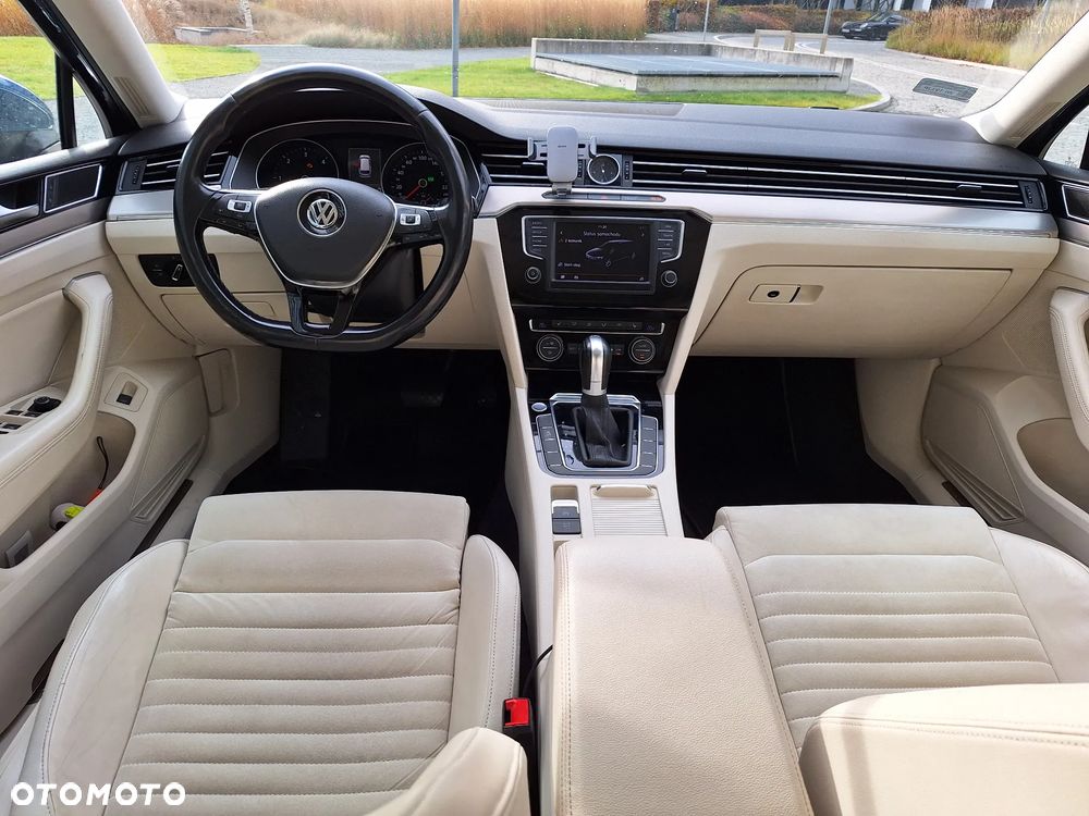 Volkswagen Passat 2.0 TDI BMT Highline DSG - 9