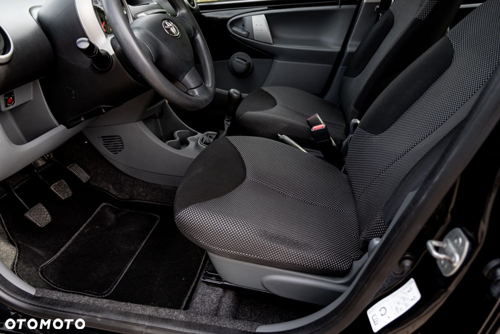 Toyota Aygo - 19