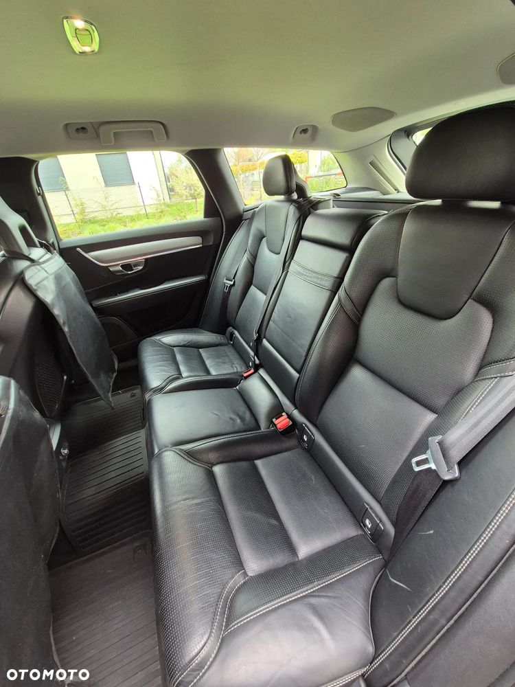 Volvo V90 - 8