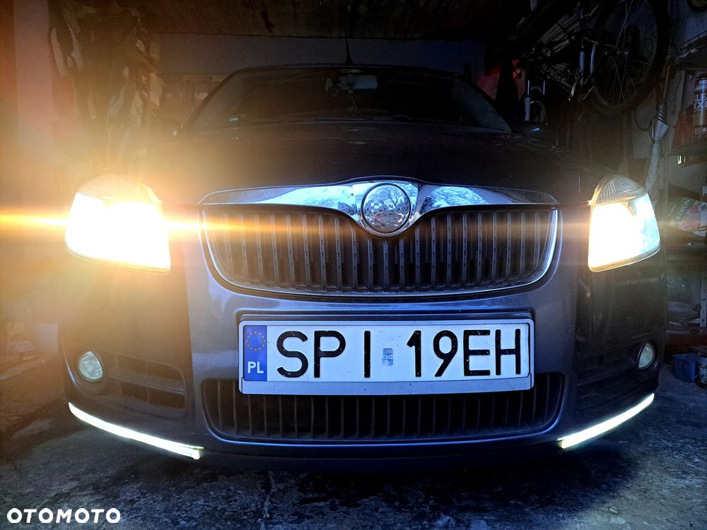 Skoda Roomster 1.6 16V Style - 24