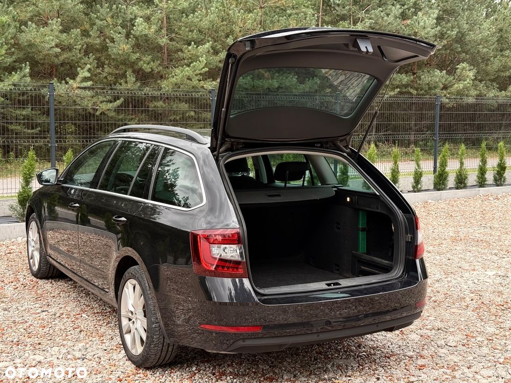 Skoda Octavia 2.0 TDI 4x4 DSG Style - 28