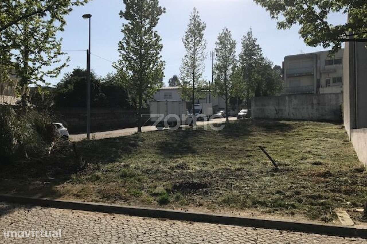 Lote para construção urbana na Maia com 470 m2 - Grande imagem: 5/10