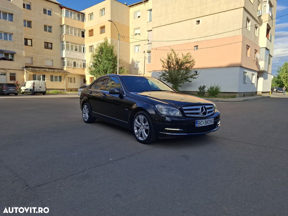 Mercedes-Benz C 200 CGI Automatik BlueEFFICIENCY Avantgarde - 8