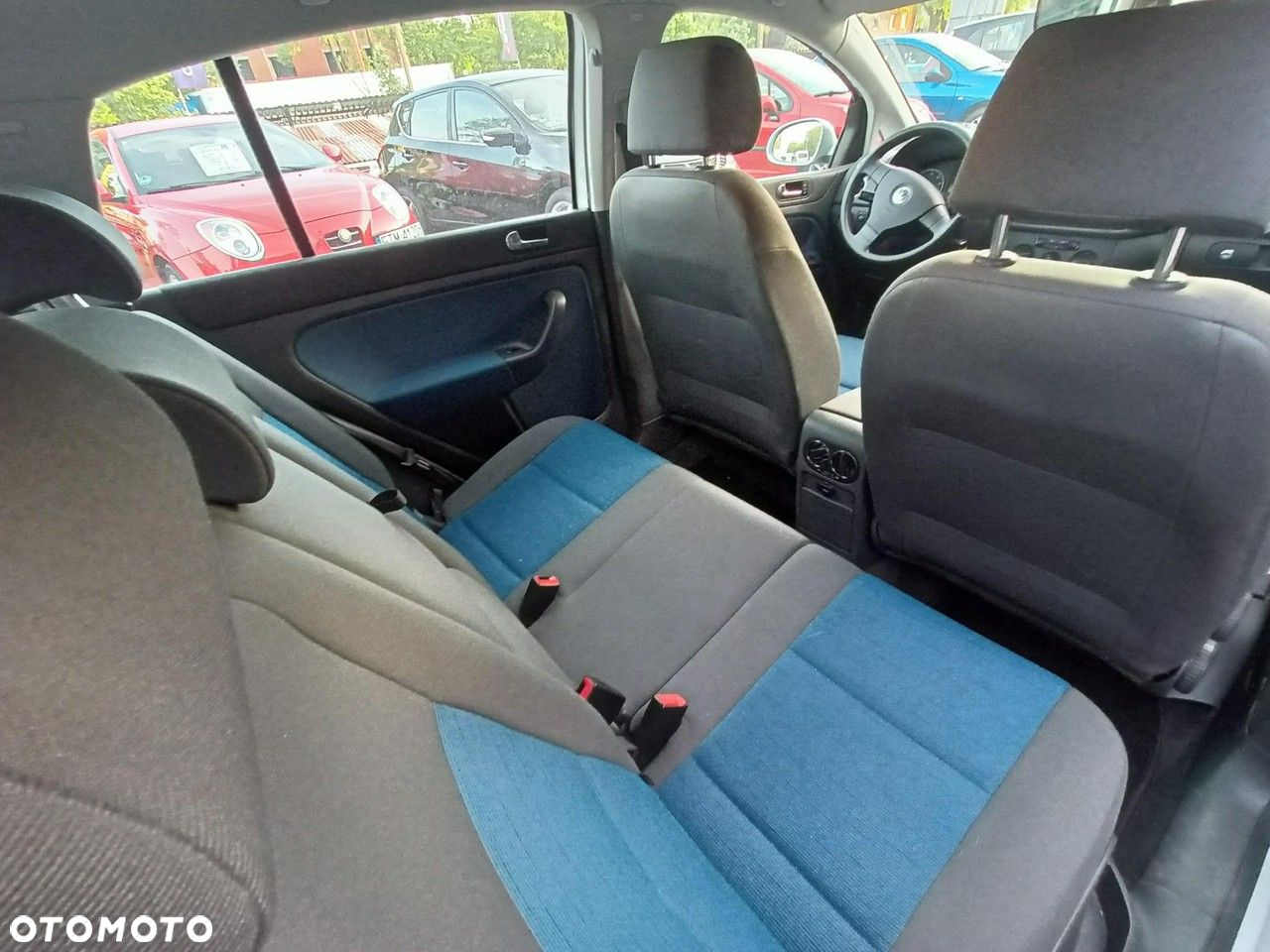 Volkswagen Golf Plus - 25