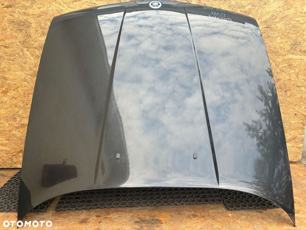 BMW E34 LIFT  181/9 KOD LAK  MASKA POKRYWA SILNIKA - 1