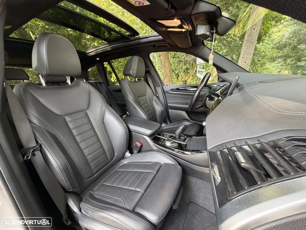BMW iX3 M Sport Impressive - 11