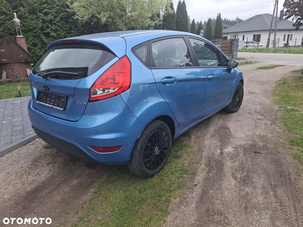 Ford Fiesta - 4