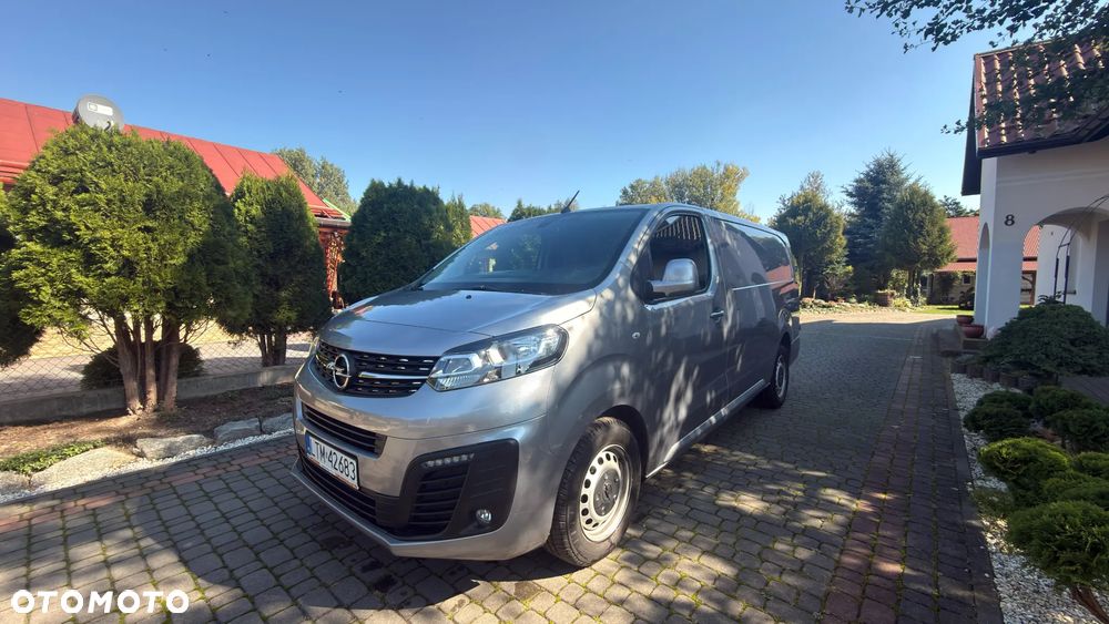 Opel Vivaro - 10