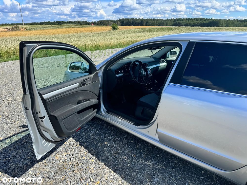 Skoda Superb 2.0 TDI Active - 4
