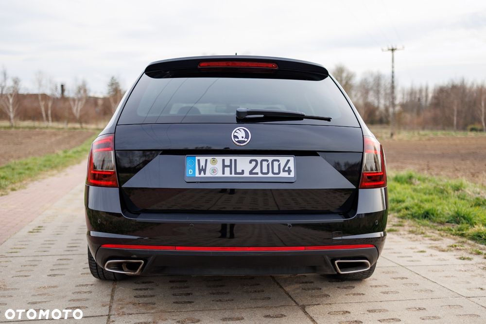 Skoda Octavia 2.0 TDI DSG RS - 40