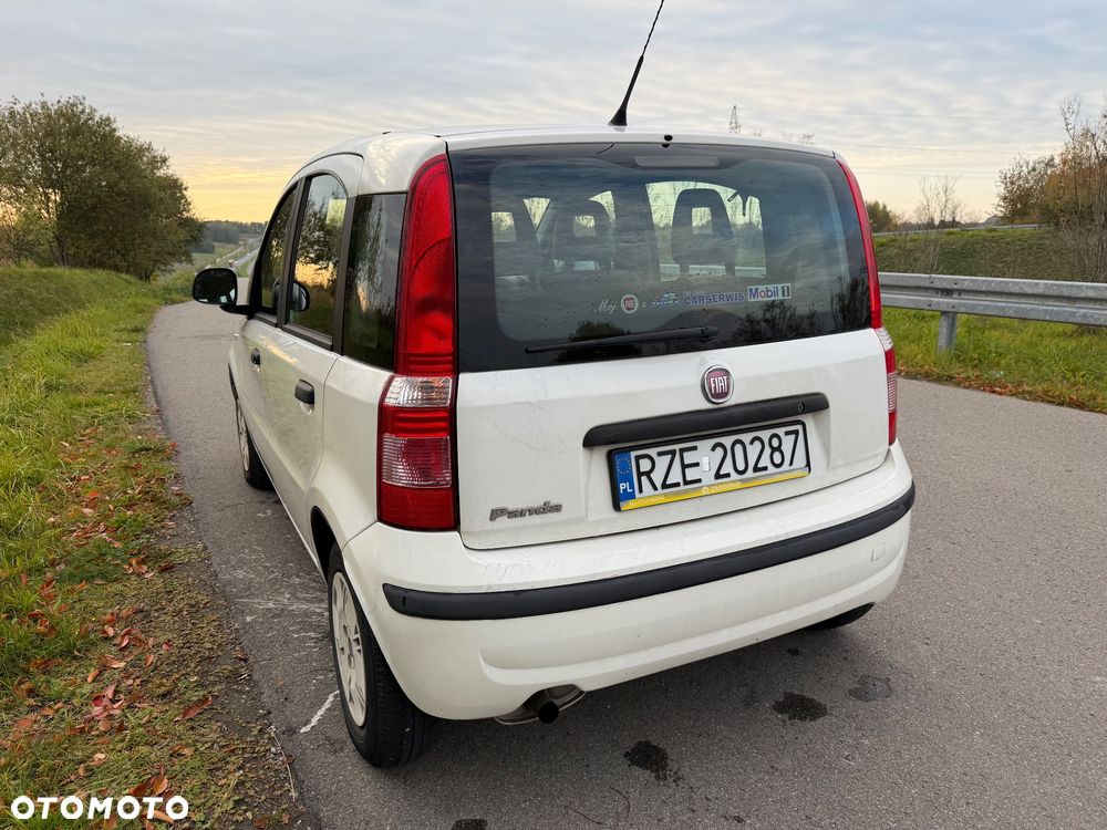 Fiat Panda 2010 photo 4