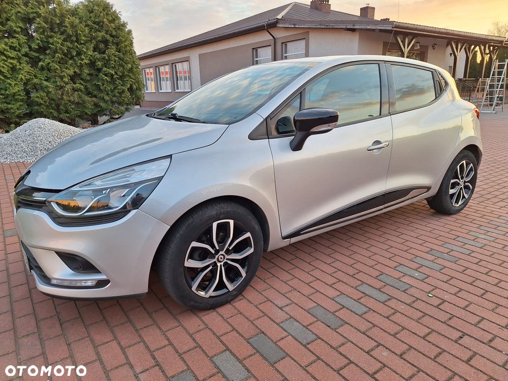 Renault Clio TCe 90 Limited - 2