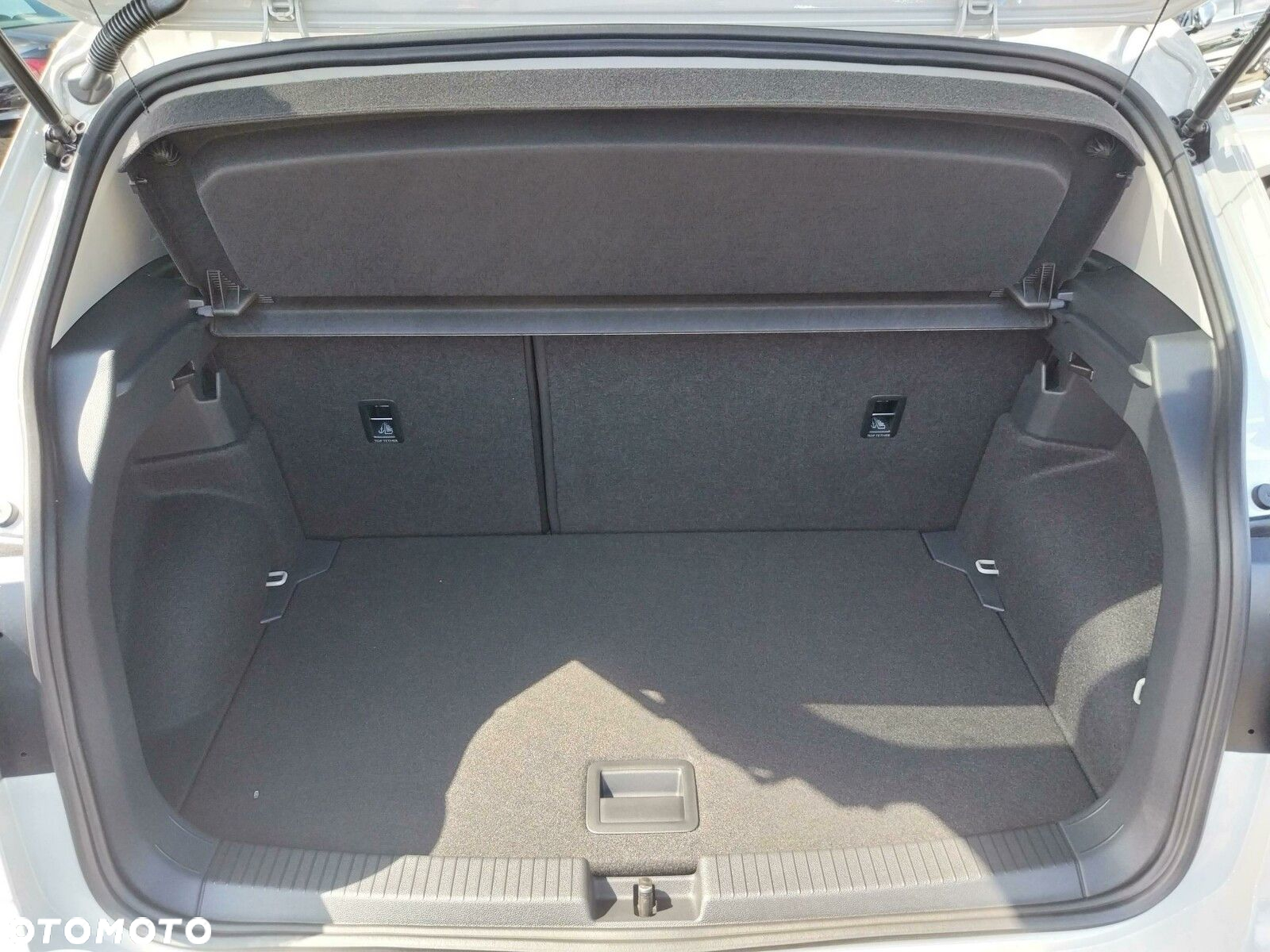 Volkswagen T-Cross 1.0 TSI Life Plus DSG - 5