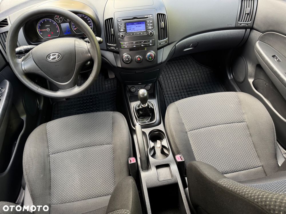 Hyundai i30 1.4 Edition 20 - 28