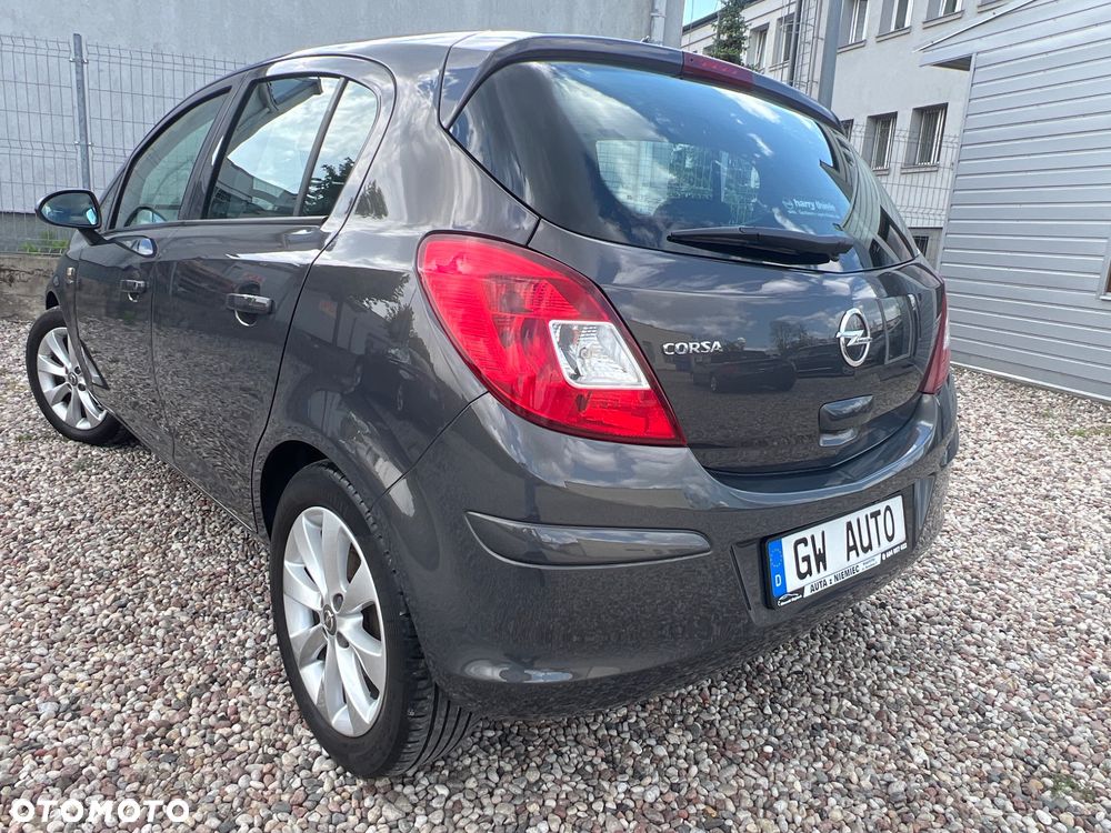 Opel Corsa 1.4 16V EcoFLEX Start-Stop Innovation - 11