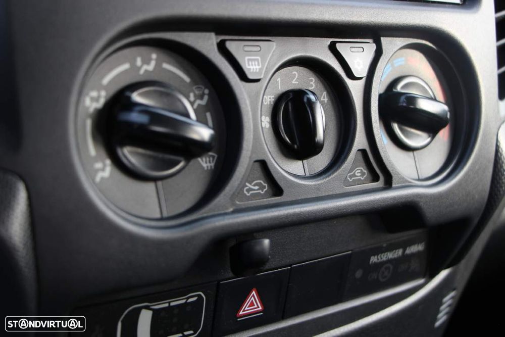 Mitsubishi L200 2.3 DI-D Strakar Space Cab Intense 4WD - 14