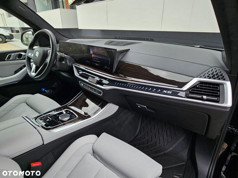 BMW X5 xDrive40i mHEV Individual Edition sport - 20