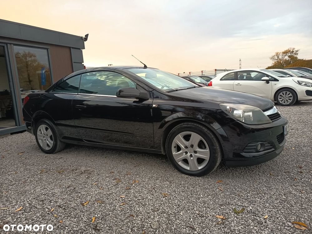 Opel Astra 1.6 Edition - 24