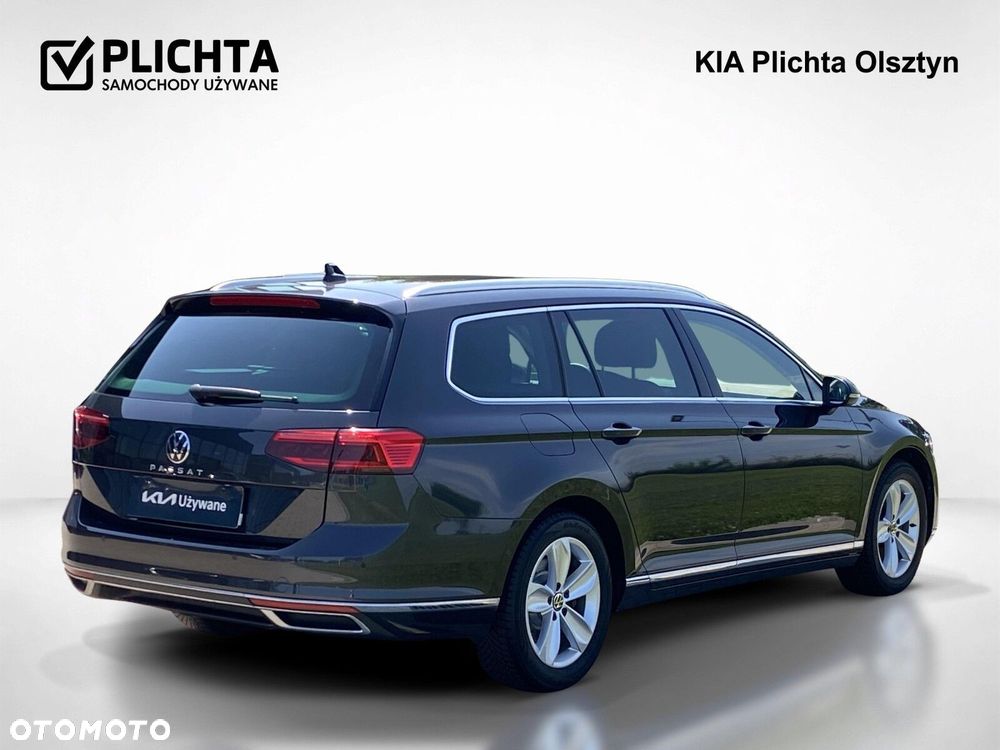 Volkswagen Passat - 6