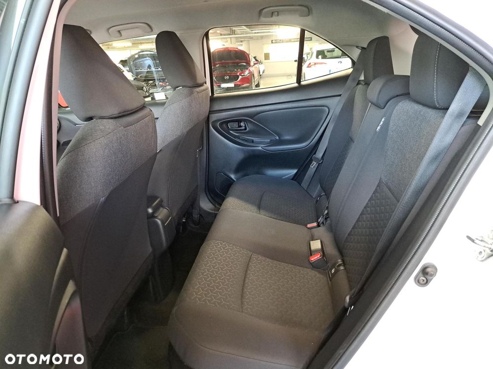 Toyota Yaris Cross Hybrid 1.5 Comfort - 27