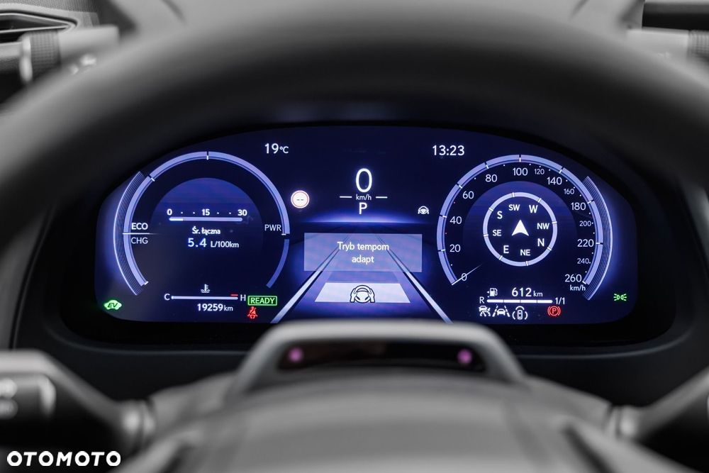 Lexus UX - 8