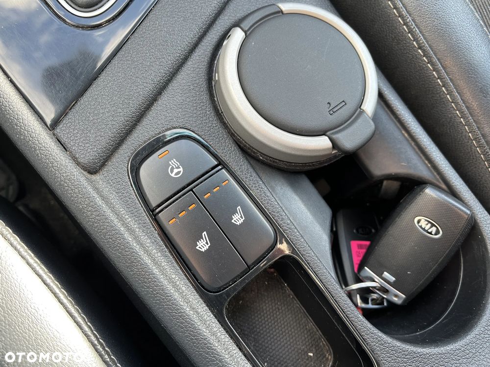 Kia Niro 1.6 GDI Hybrid L - 21