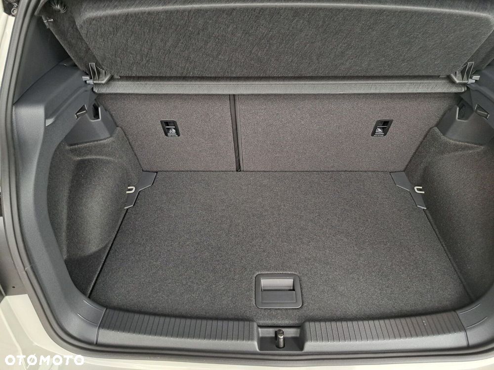 Volkswagen T-Cross - 10