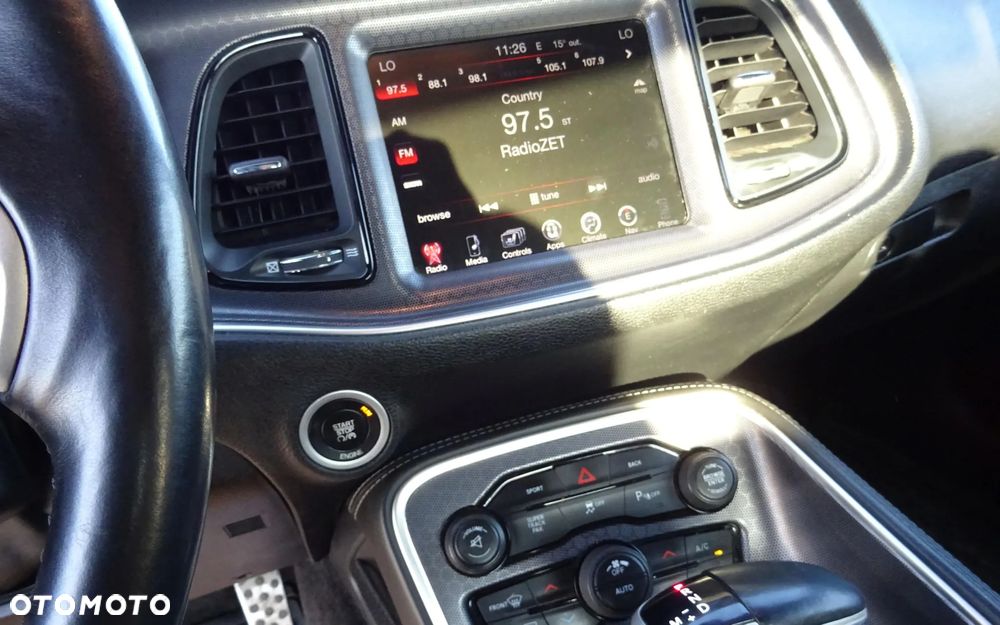 Dodge Challenger - 26