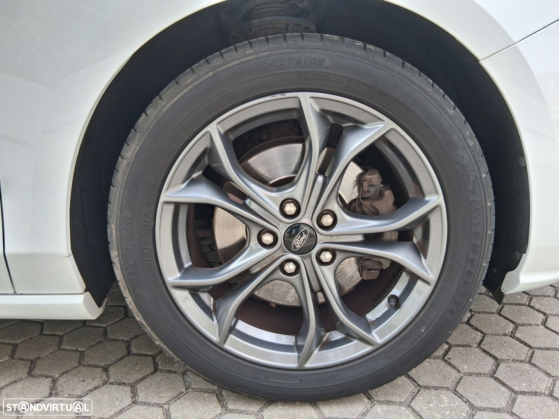 Ford Focus SW 1.0 EcoBoost ST-Line - 9