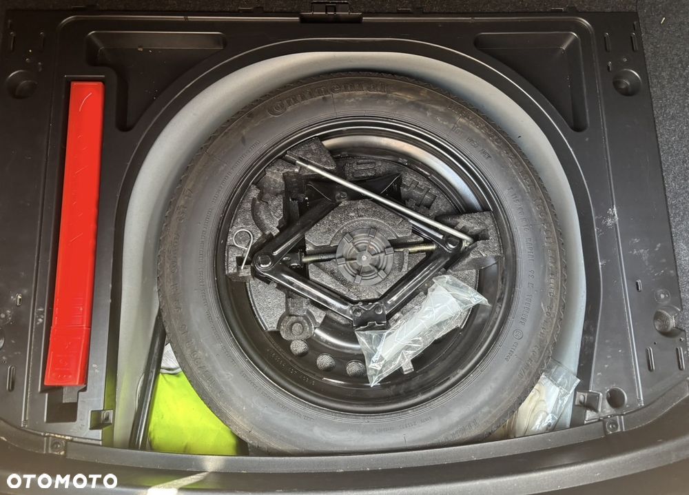 Volvo V40 D2 Base - 10